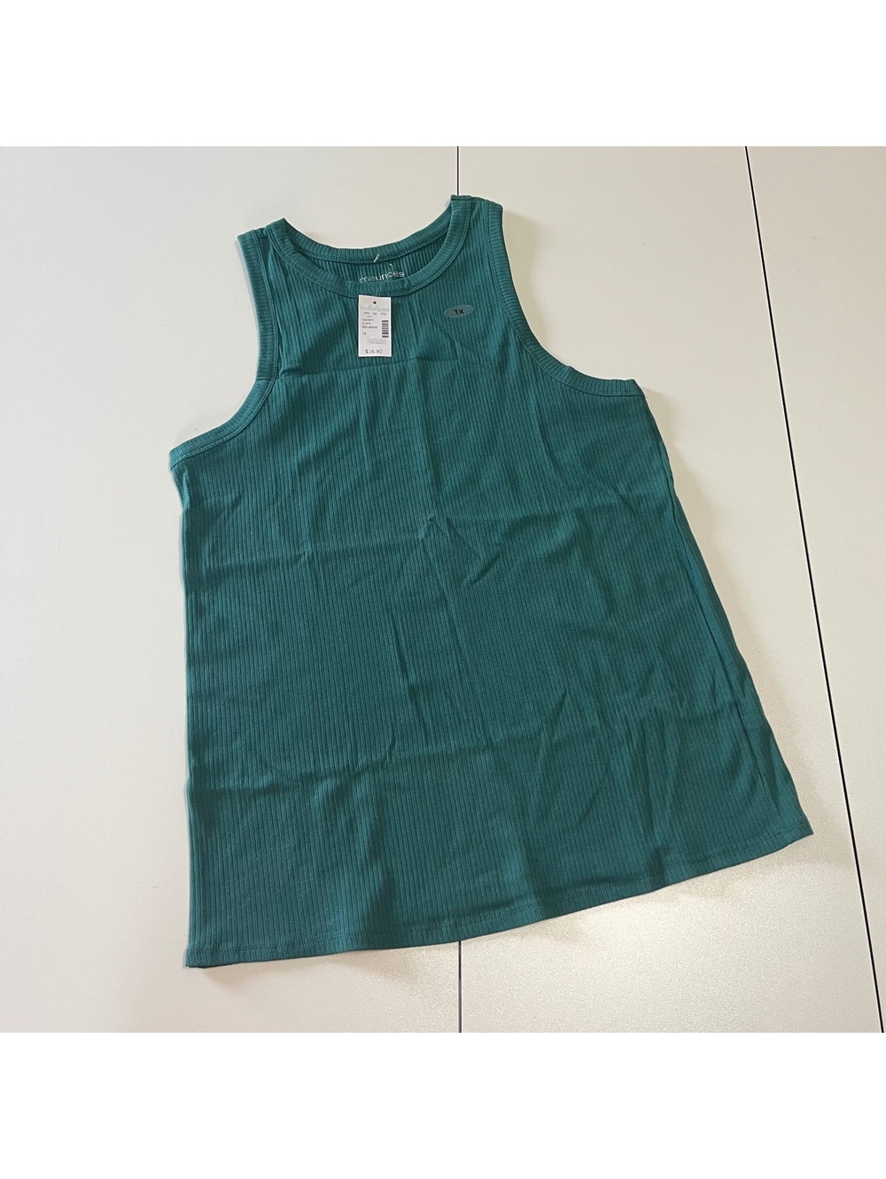 Maurices Women's Size 1X Green Tank Top